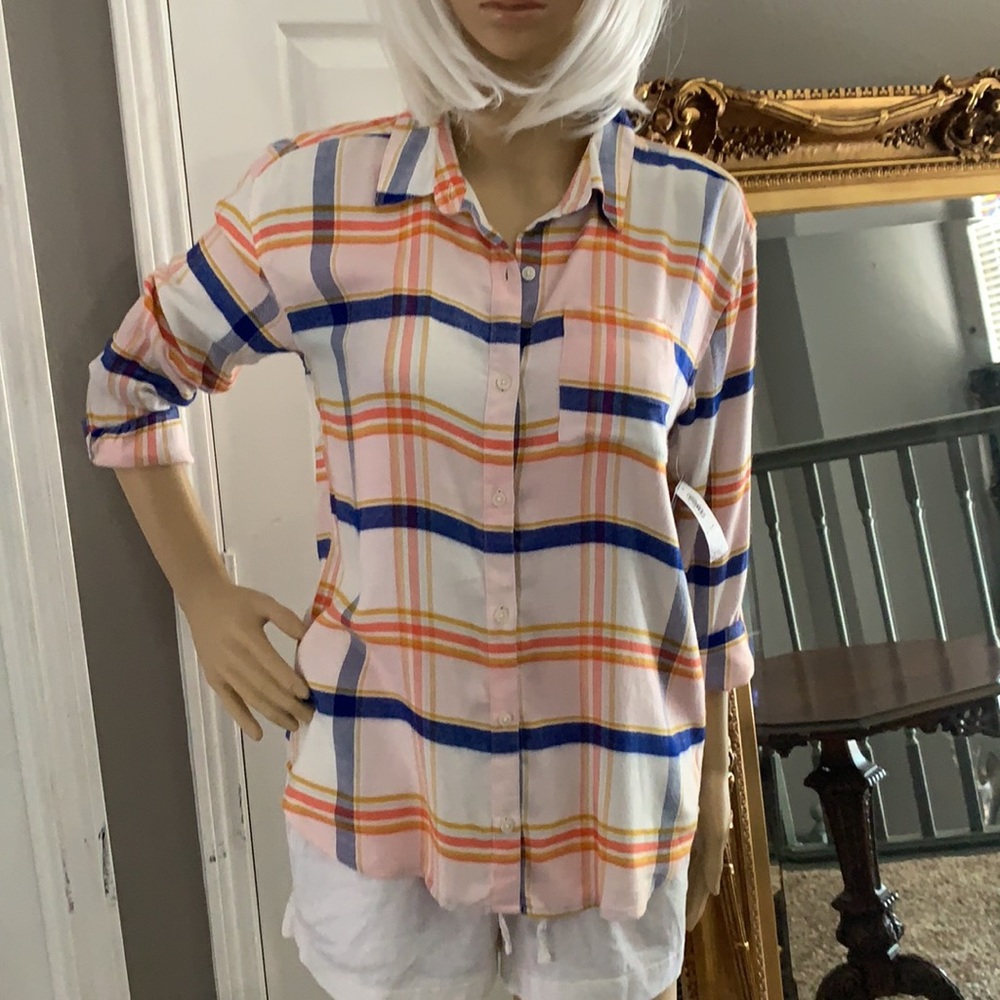 NWT PLAID FLANNEL LONG SLEEVE TOP 👚 - Picture 3 of 4